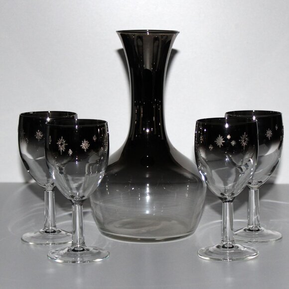Elegant Black Glass Decanter Set - Picture 6 of 12